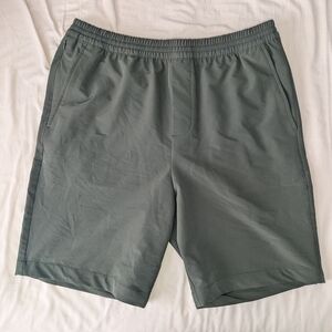 Men's Gray Shorts